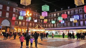 Mercado de Navidad en Plaza Mayor-Senderos